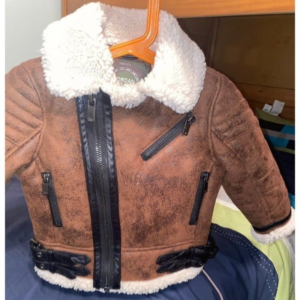 Jordan Craig coat faux suede Sherpa girls Size 2T